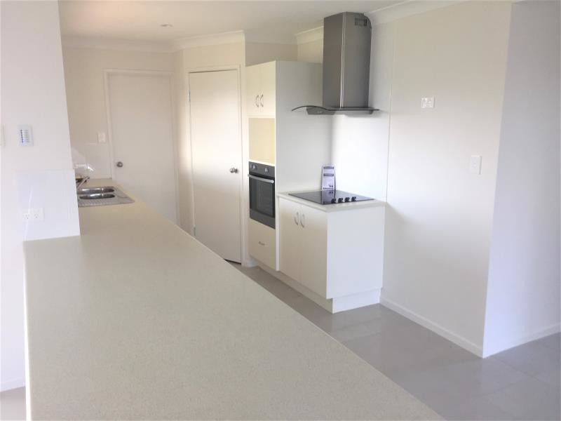 39 Belltrees Place, Gracemere QLD 4702